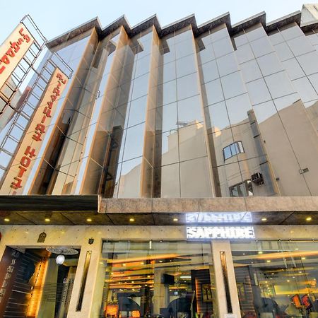 Airport La Sapphire Hotel & Restaurant New Delhi Eksteriør bilde