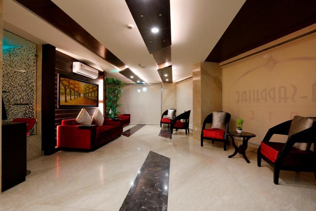 Airport La Sapphire Hotel & Restaurant New Delhi Eksteriør bilde