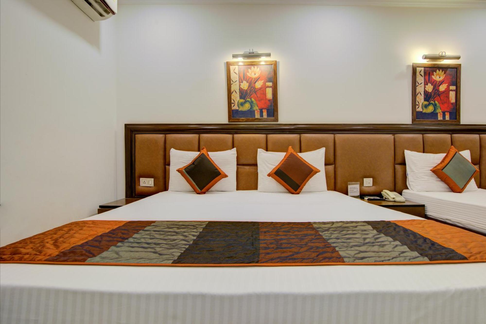Airport La Sapphire Hotel & Restaurant New Delhi Eksteriør bilde